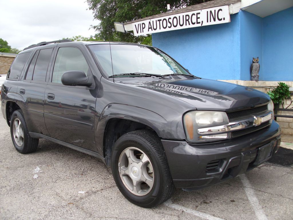 2007 Chevrolet Trailblazer Image 2