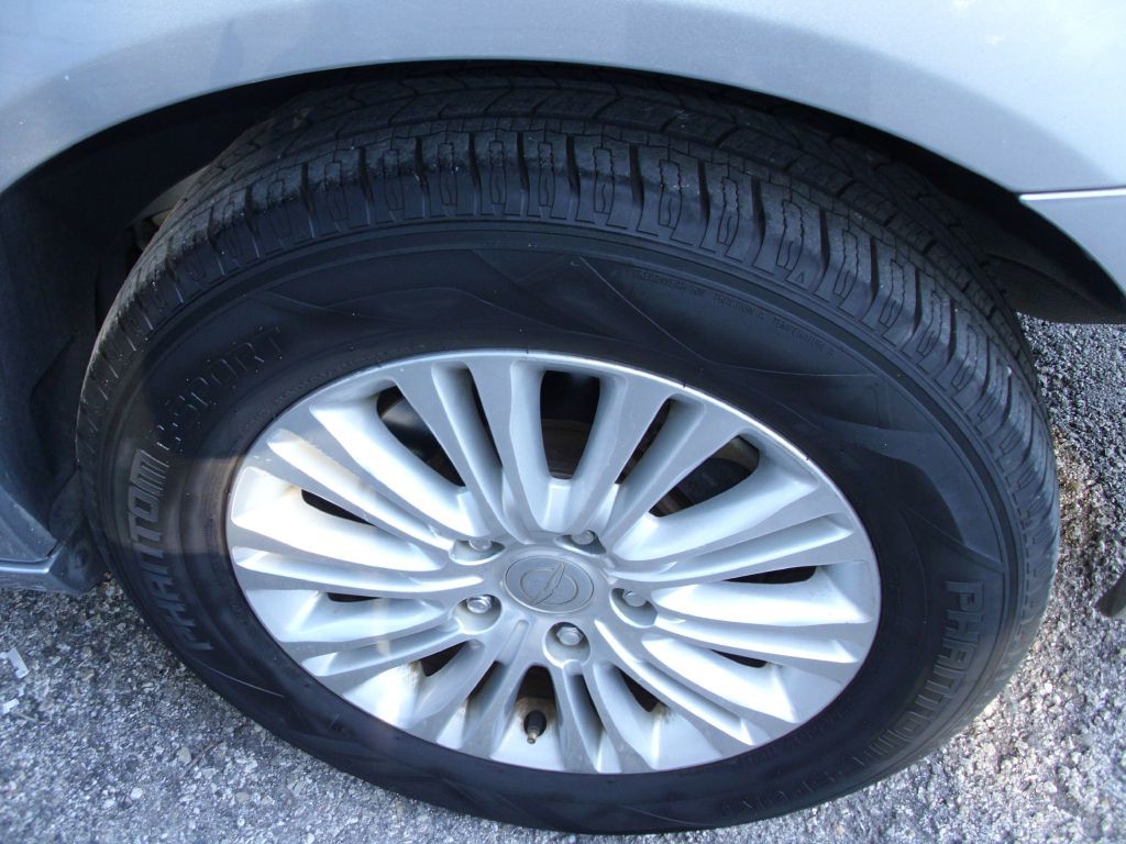2013 Chrysler Town & Country Image 29