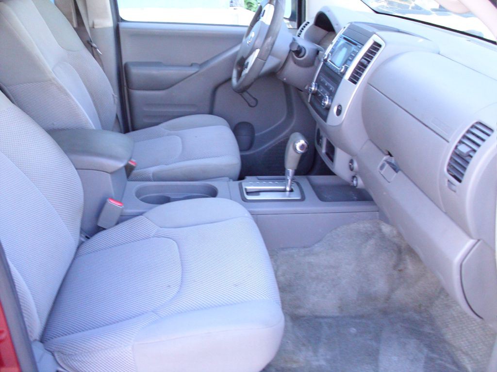2018 Nissan Frontier Image 11