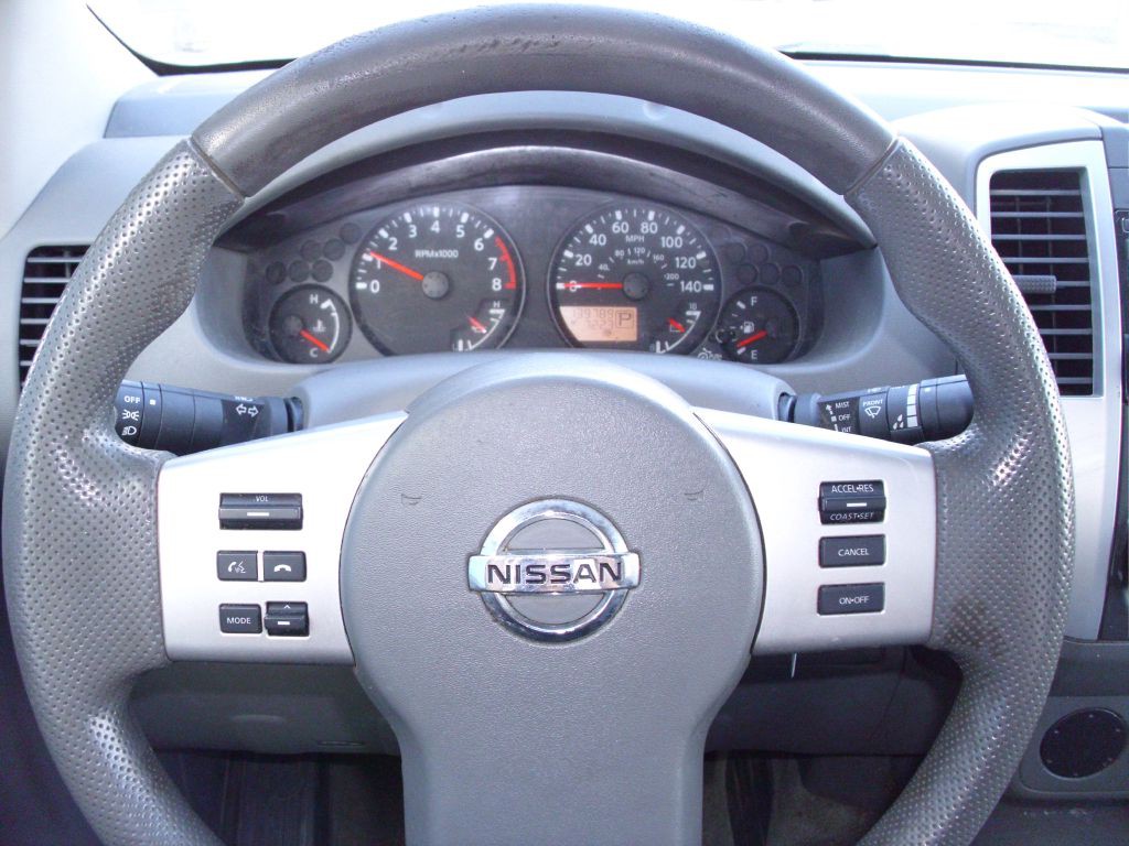 2018 Nissan Frontier Image 16