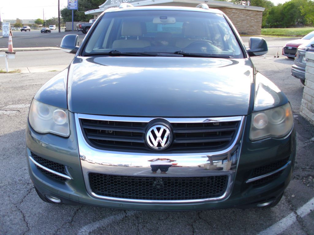 2008 Volkswagen Touareg Image 6
