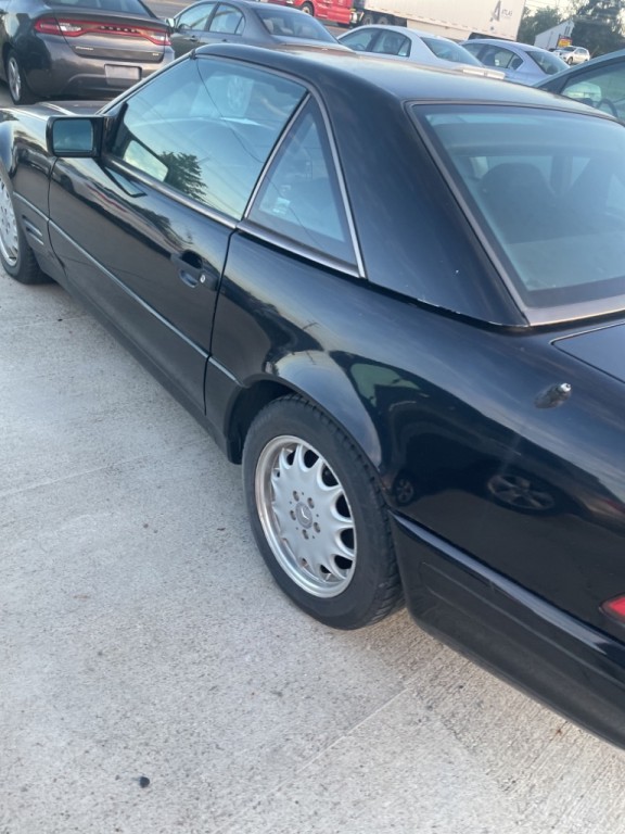 1996 Mercedes-Benz SL-Class Image 4