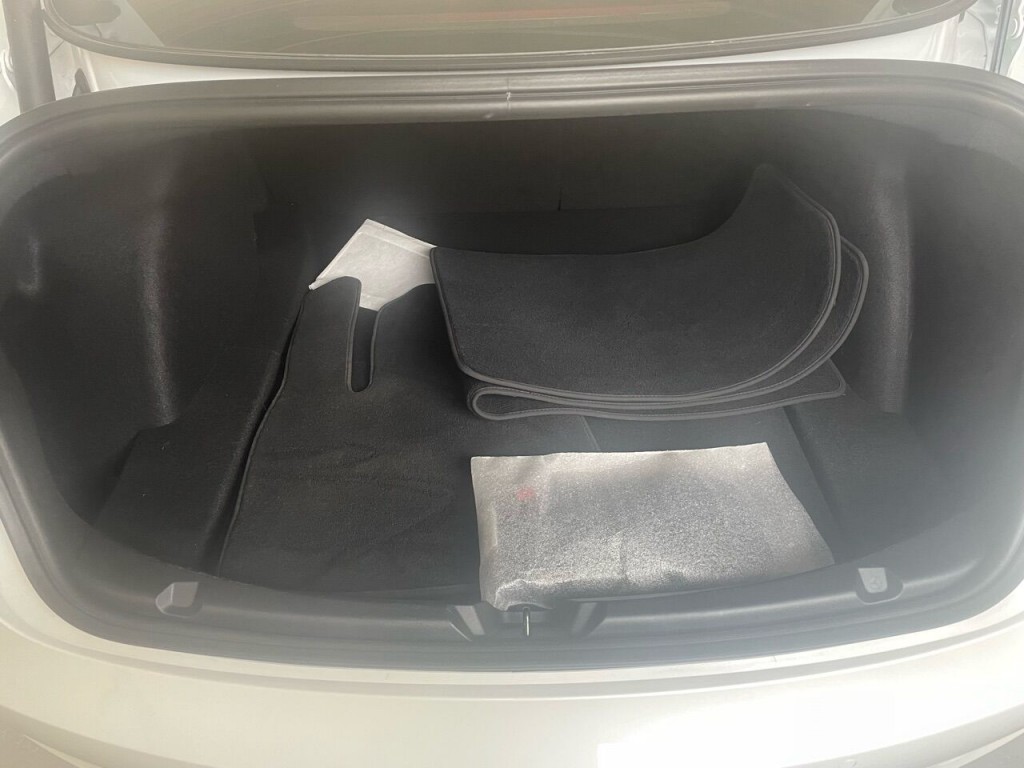 2022 Tesla Model 3 Image 5