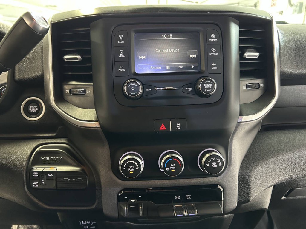 2021 RAM 3500 Image 13