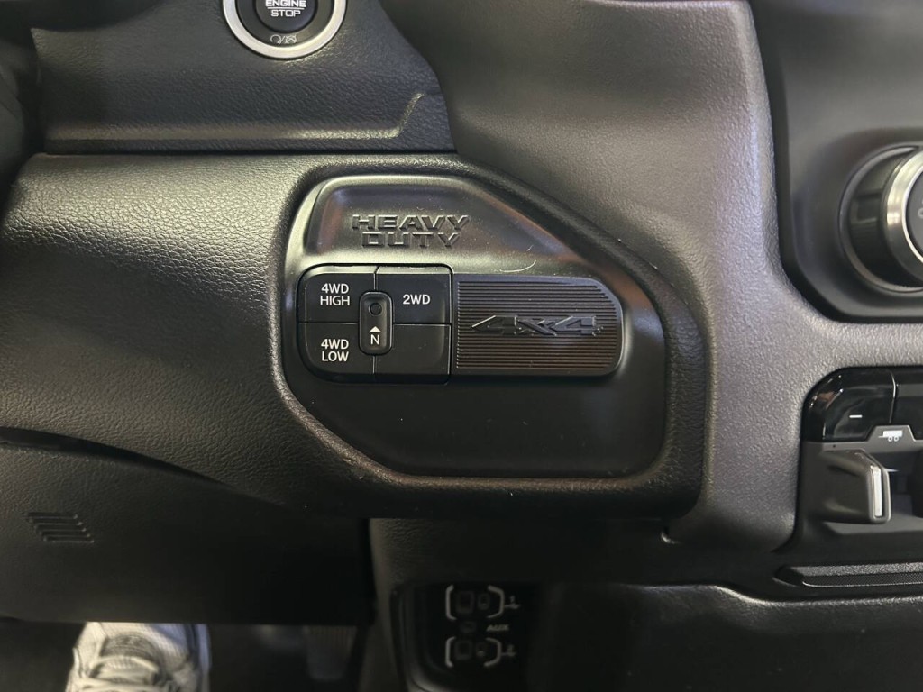 2021 RAM 3500 Image 14