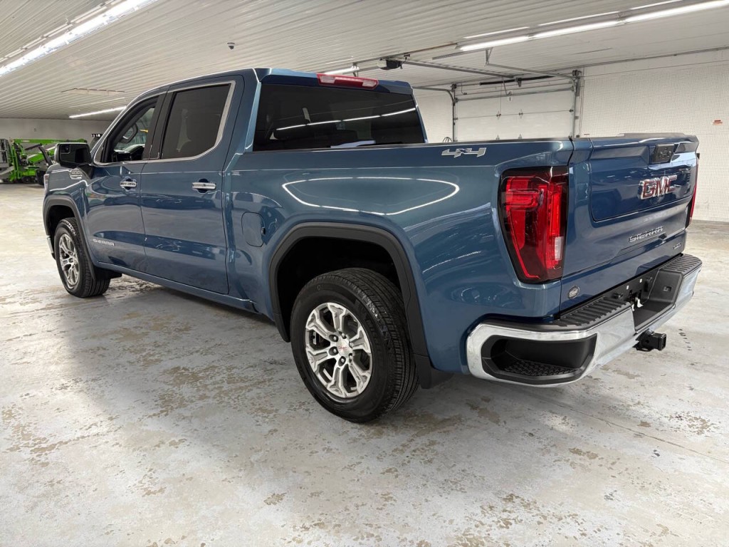 2024 GMC Sierra 1500 Image 8