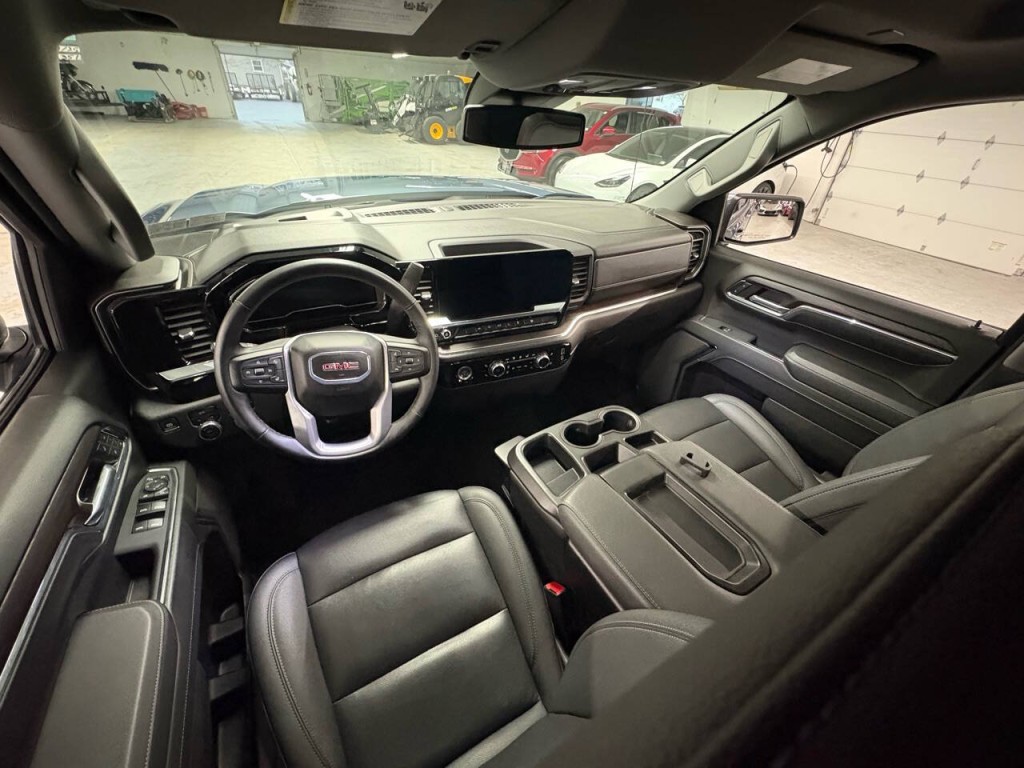 2024 GMC Sierra 1500 Image 11