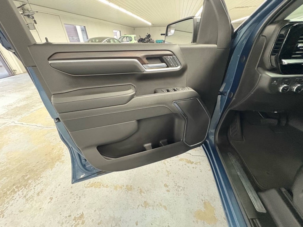 2024 GMC Sierra 1500 Image 13
