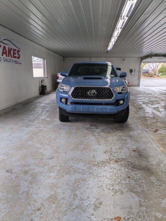 2019 Toyota Tacoma Image 4