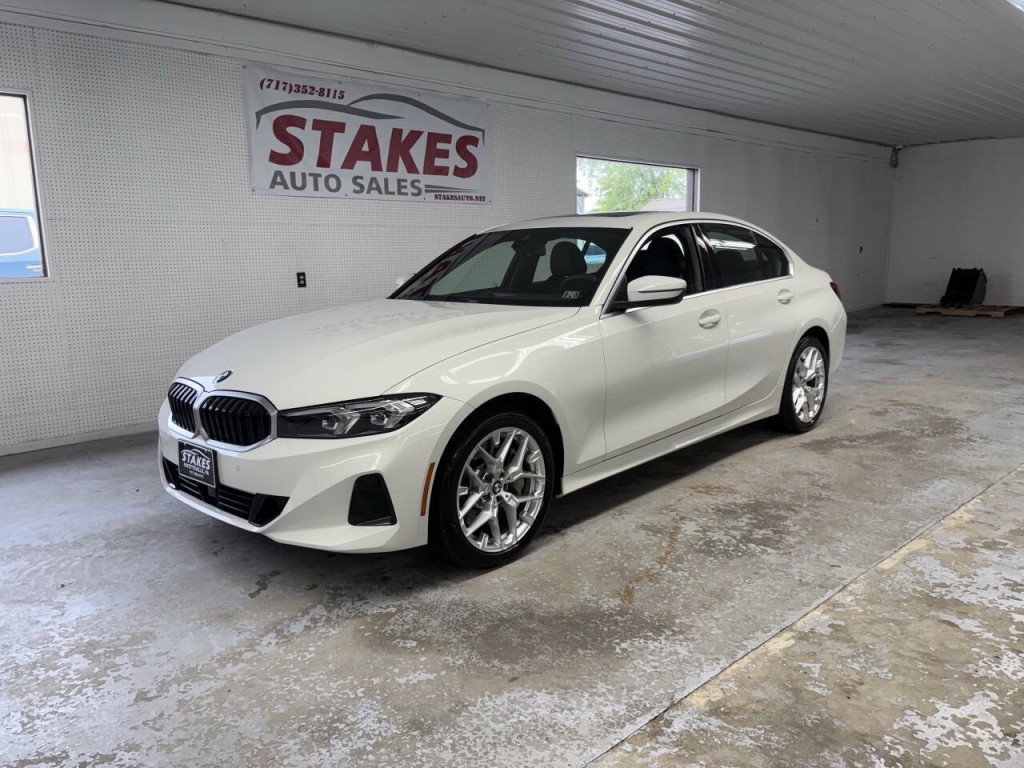 2025 BMW 3 Series Image 1