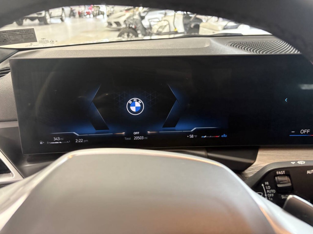 2025 BMW 3 Series Image 13