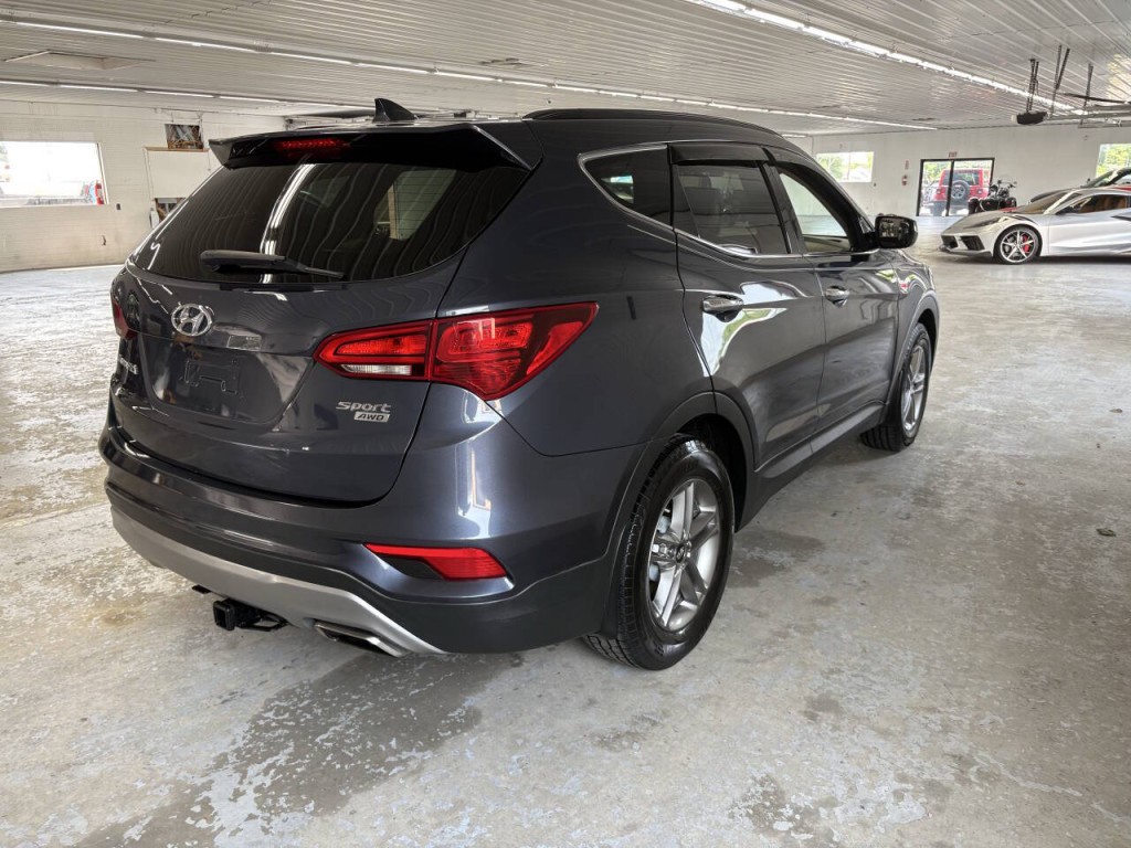 2017 Hyundai Santa Fe Sport Image 4