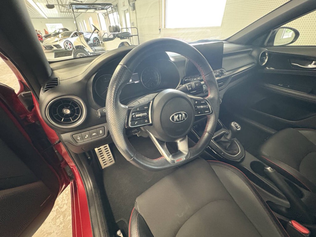 2021 Kia Forte Image 11
