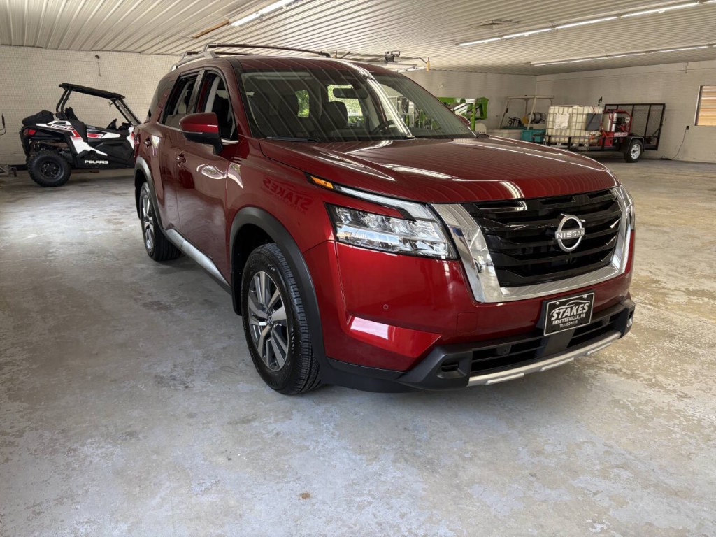 2024 Nissan Pathfinder Image 3