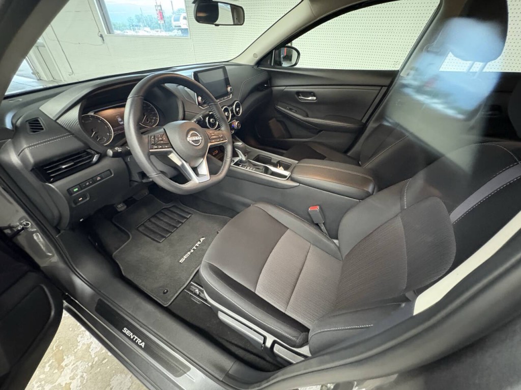 2025 Nissan Sentra Image 11