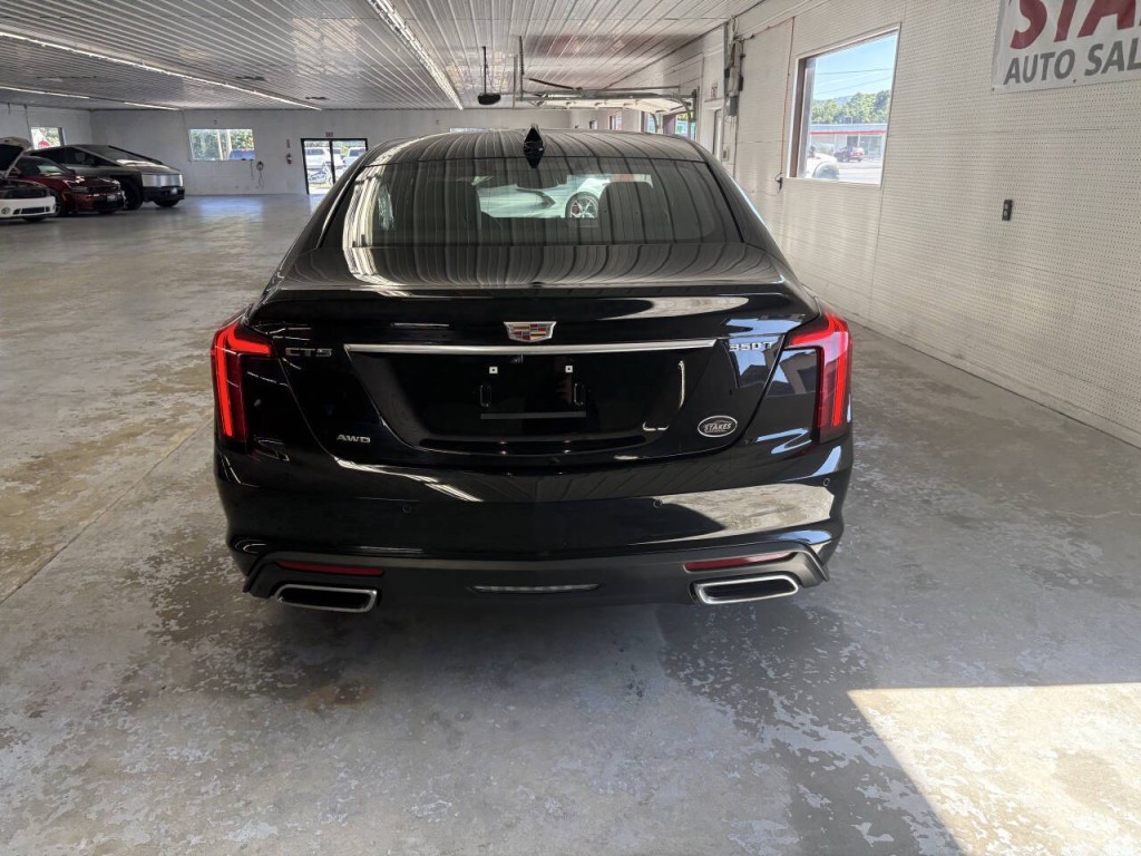 2025 Cadillac CT5 Image 8