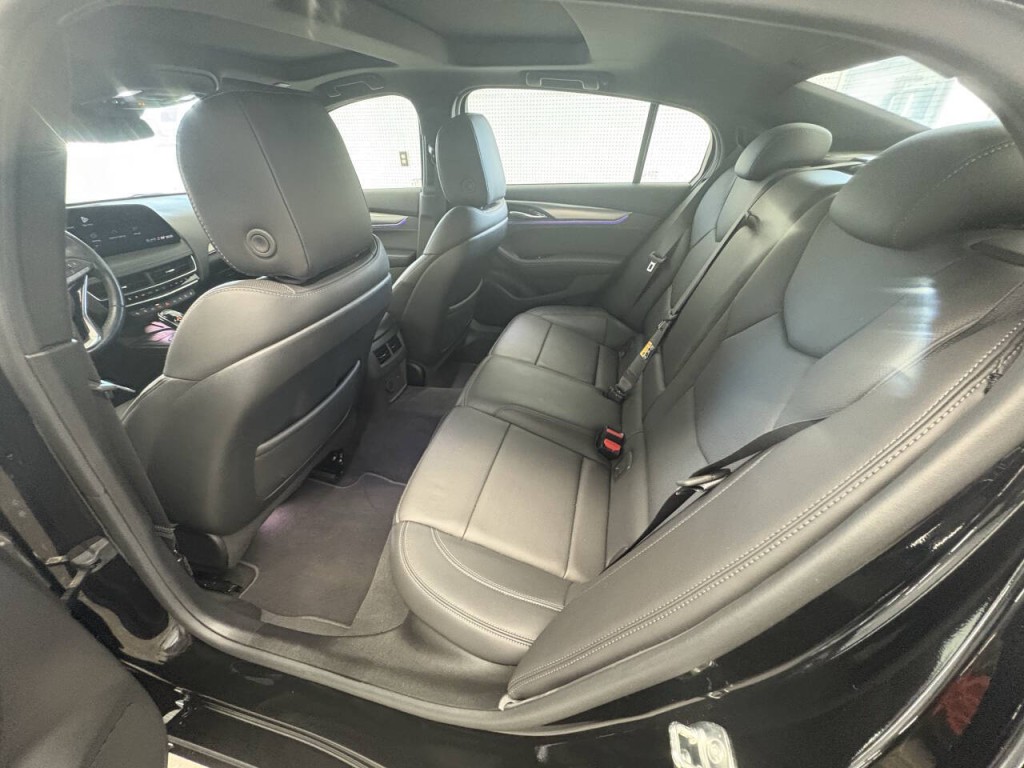 2025 Cadillac CT5 Image 11