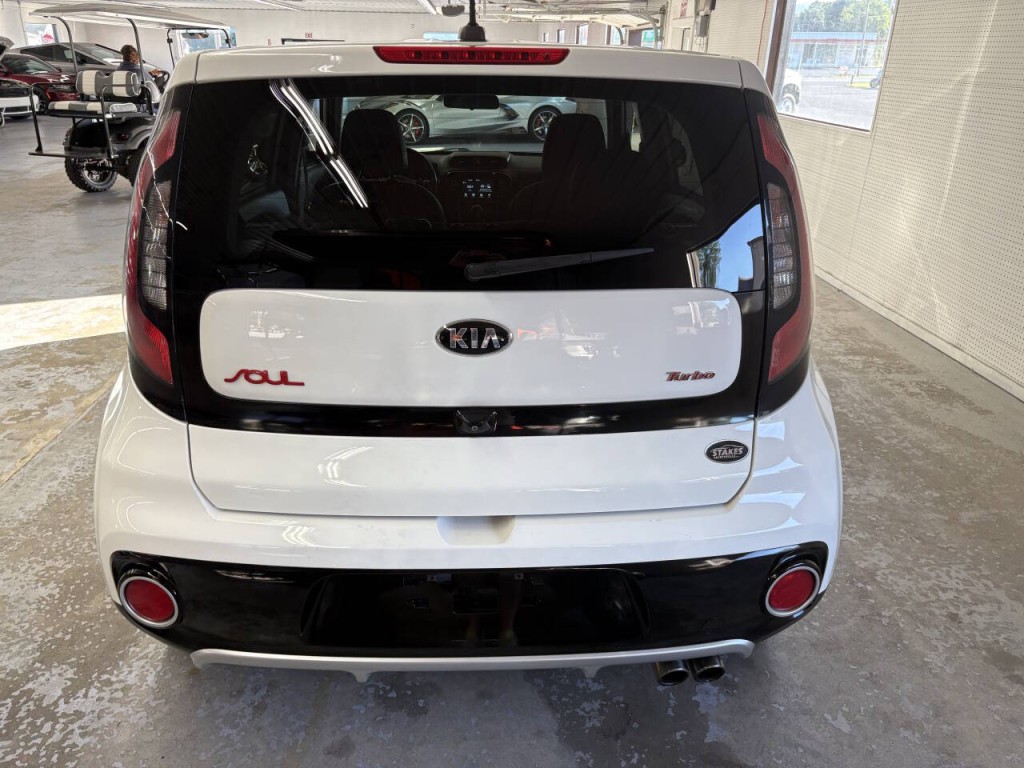 2019 Kia Soul Image 5