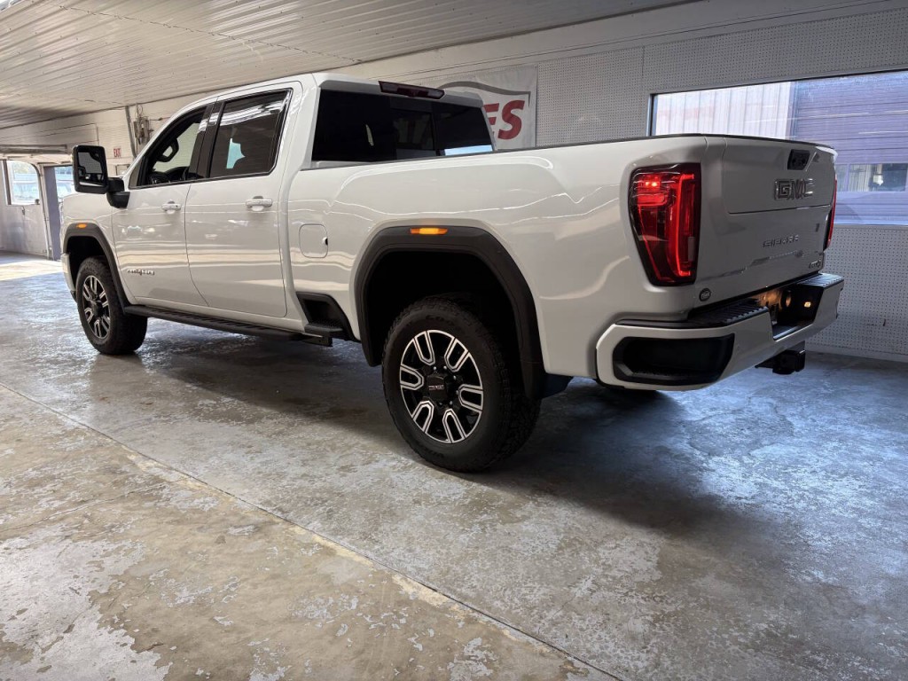 2022 GMC Sierra 2500 Image 7