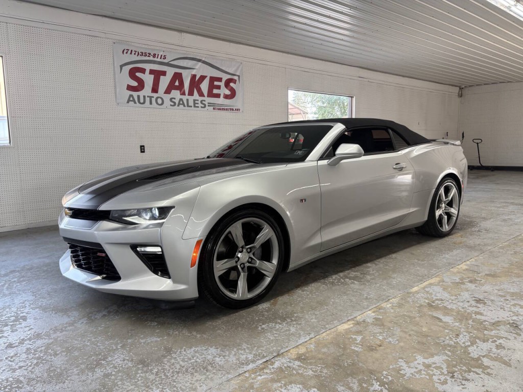 2018 Chevrolet Camaro Image 1