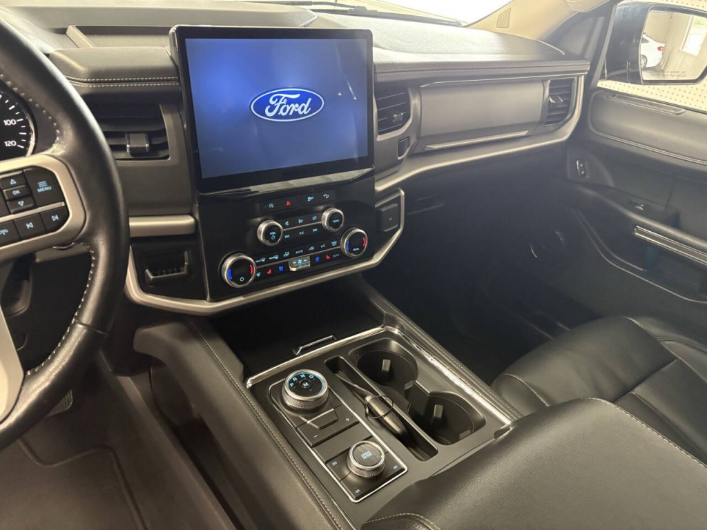 2024 Ford Expedition Image 13