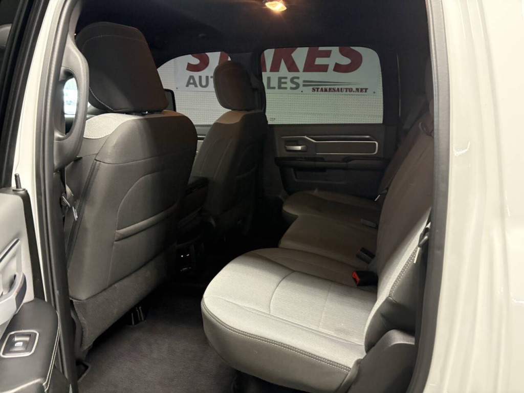 2023 RAM 2500 Image 8