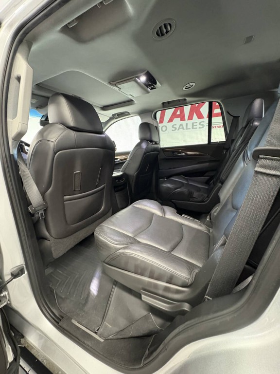 2018 Cadillac Escalade Image 6