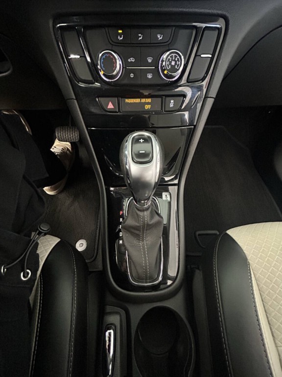 2022 Buick Enclave Image 12