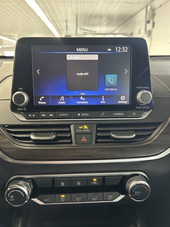 2025 Nissan Altima Image 10