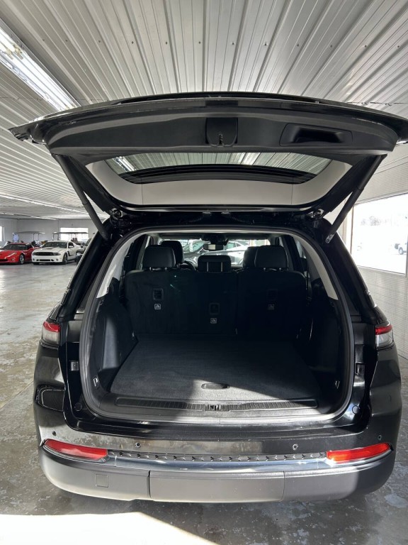 2024 Jeep Grand Cherokee Image 7