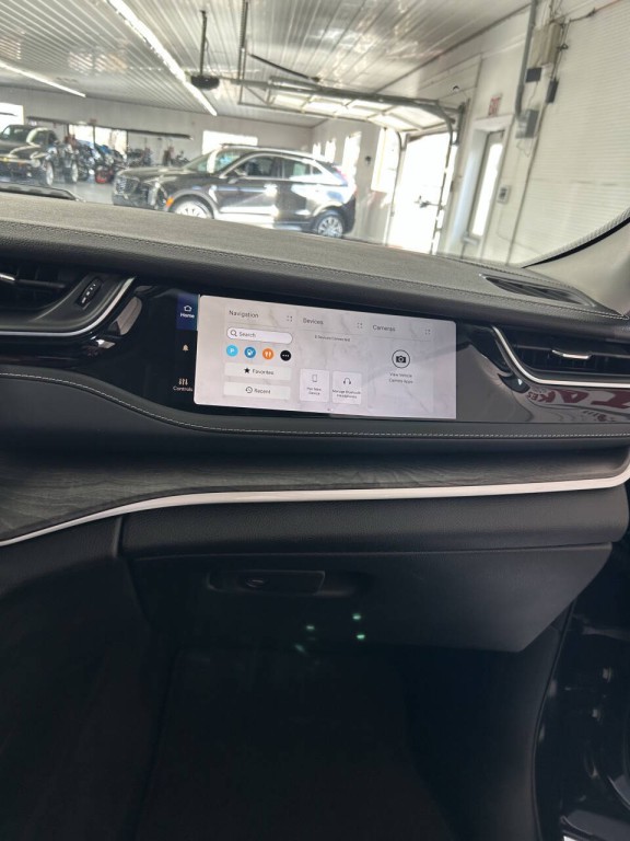 2024 Jeep Grand Cherokee Image 12