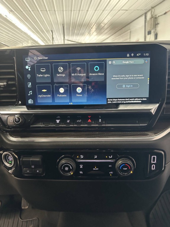 2024 Chevrolet Silverado 1500 Image 2