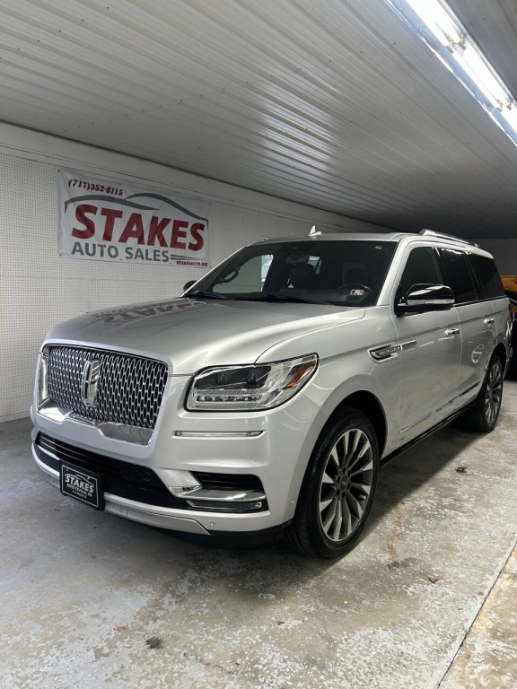 2018 Lincoln Navigator Image 1
