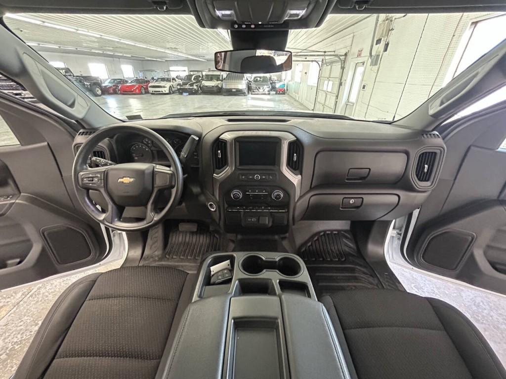 2024 Chevrolet Silverado 1500 Image 12