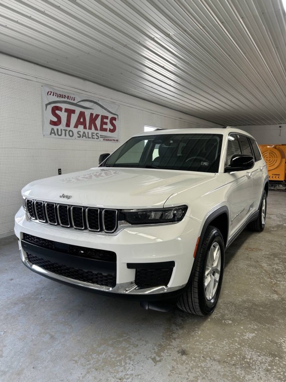 2023 Jeep Grand Cherokee Image 1