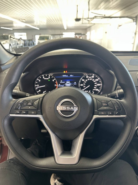 2025 Nissan Altima Image 12