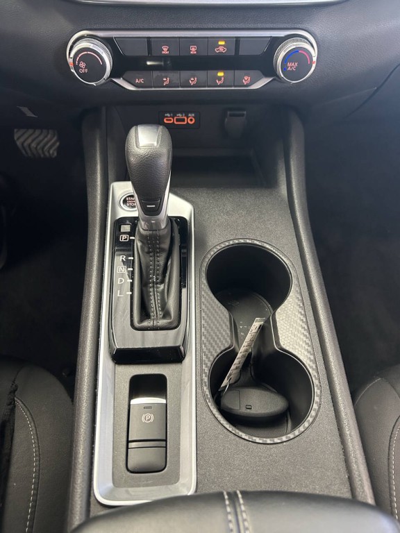 2025 Nissan Altima Image 14