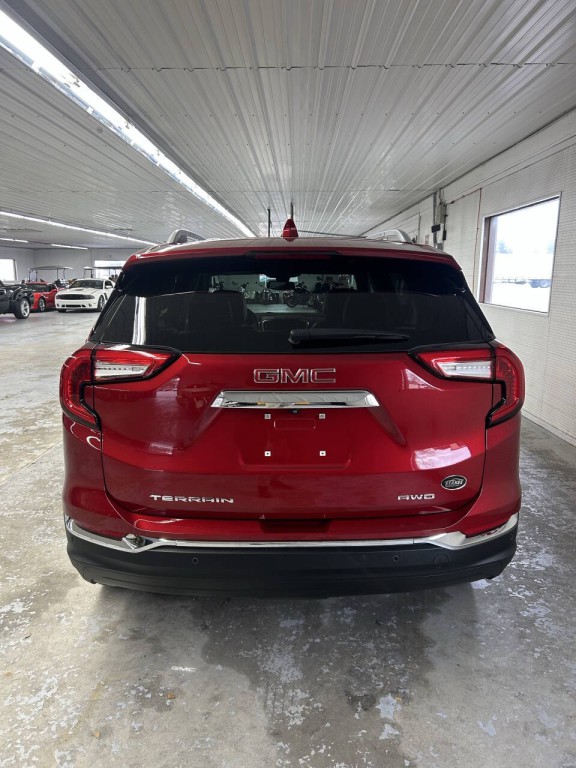 2024 GMC Terrain Image 5
