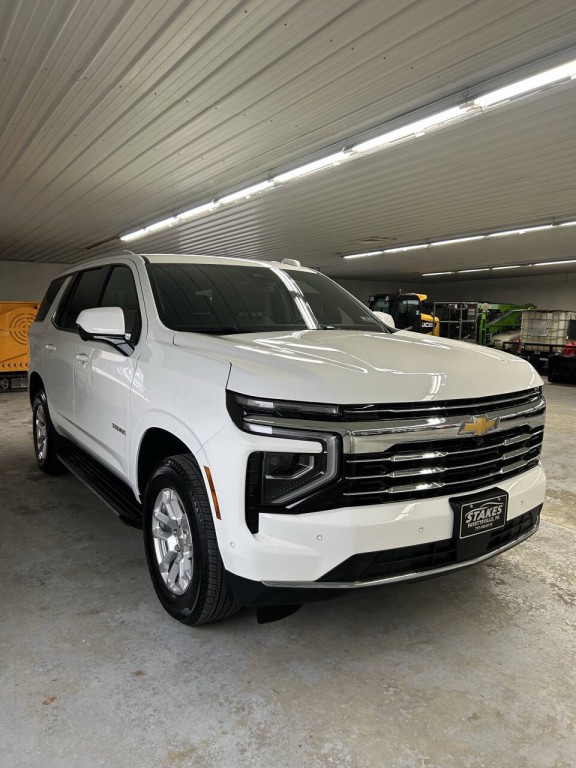 2025 Chevrolet Tahoe Image 3