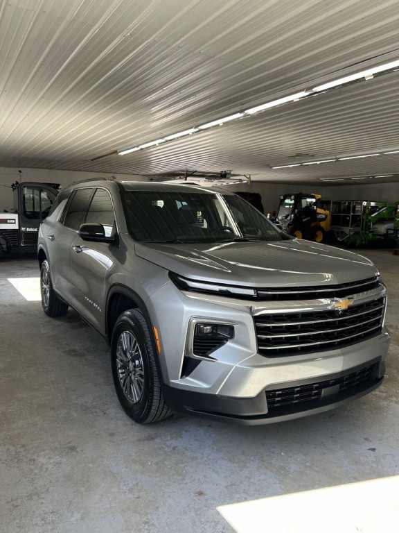 2026 Chevrolet Traverse Image 3