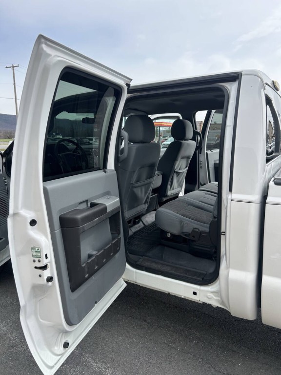 2014 Ford F-350 Image 8