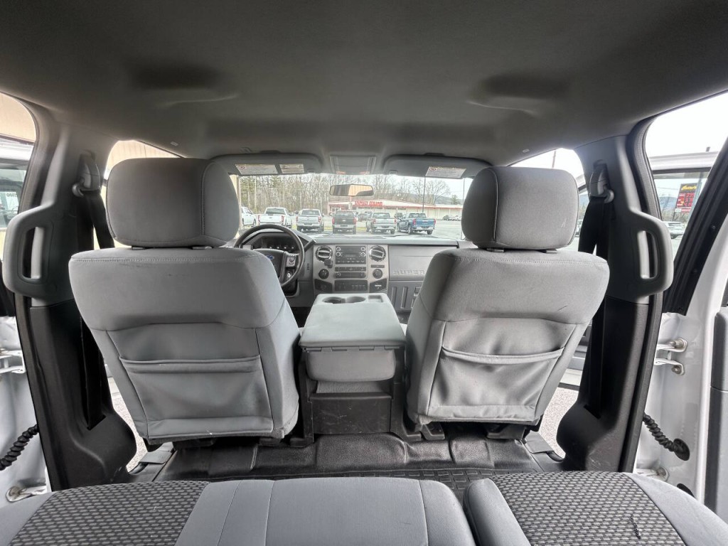 2014 Ford F-350 Image 10