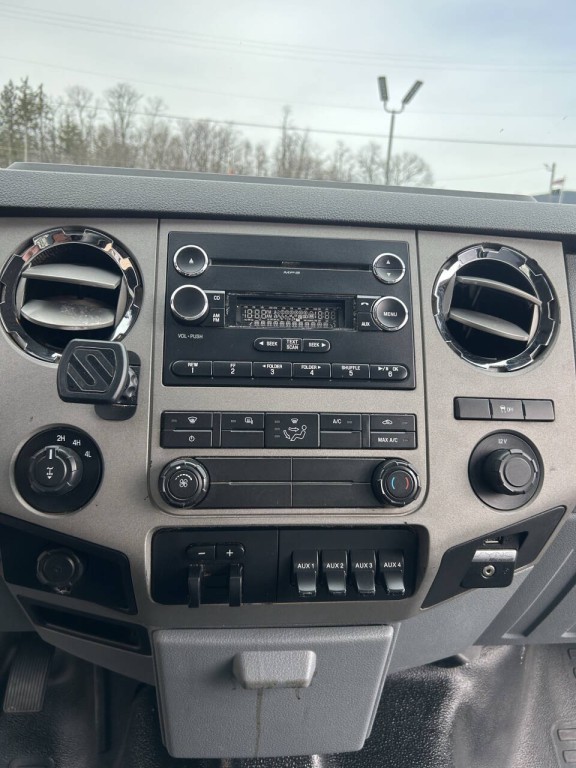2014 Ford F-350 Image 13