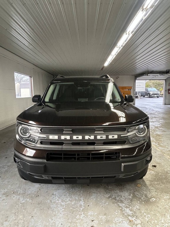2021 Ford Bronco Image 2