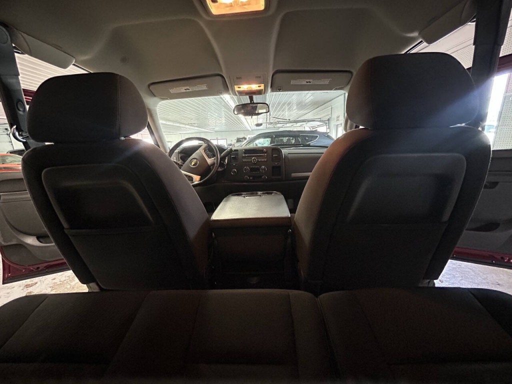 2013 Chevrolet Silverado 1500 Image 8