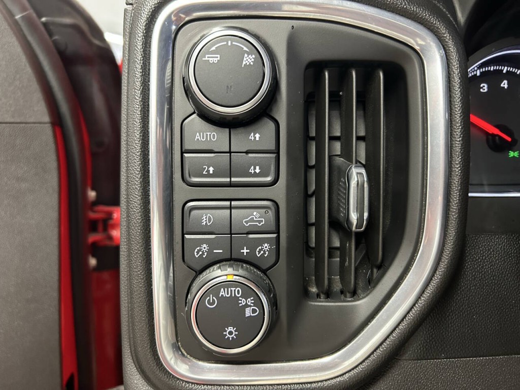 2019 Chevrolet Silverado 1500 Image 13