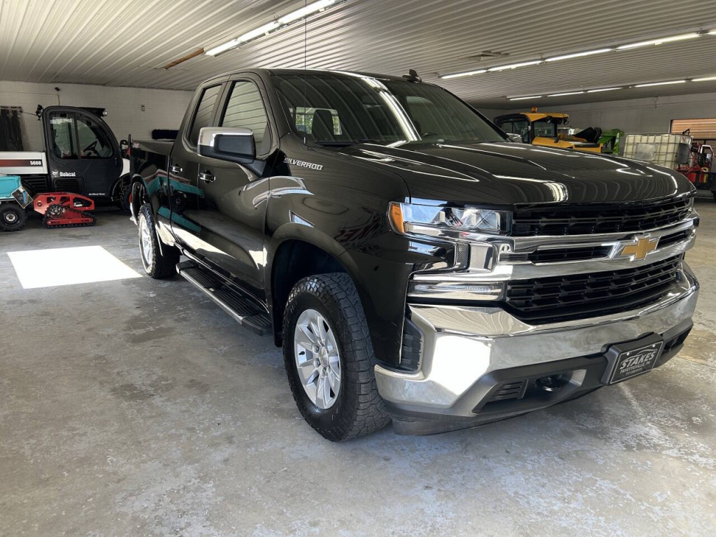 2021 Chevrolet Silverado 1500 Image 3