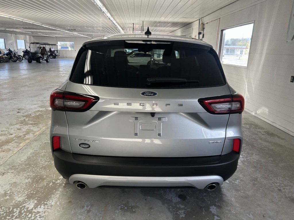 2024 Ford Escape Image 5