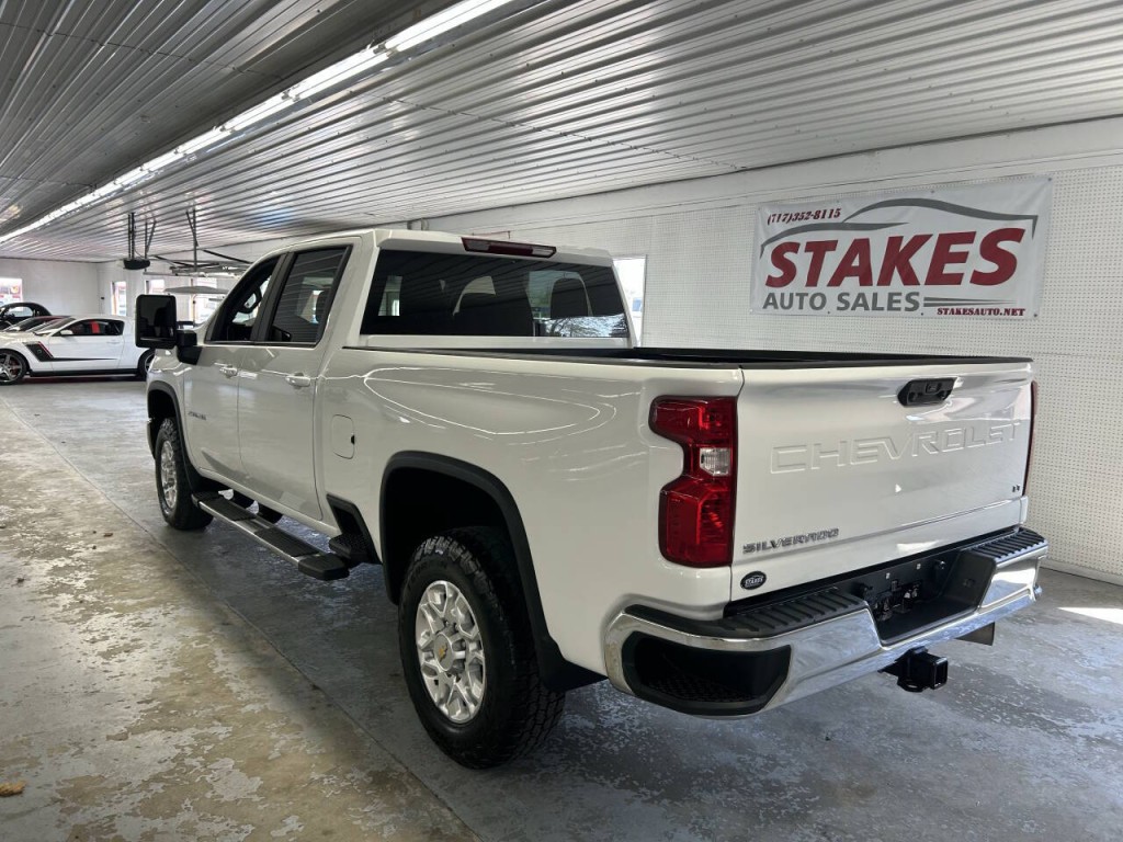 2025 Chevrolet Silverado 1500 Image 7