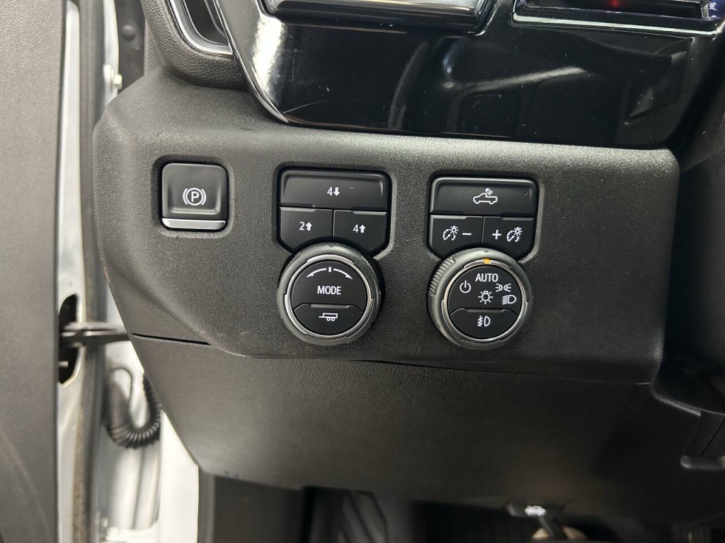 2025 Chevrolet Silverado 1500 Image 14